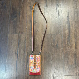 Vaan & Co crossbody wallet